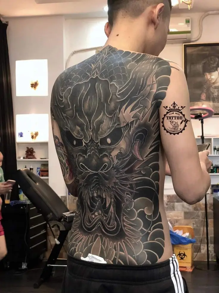 Hình Xăm Bít Lưng Đẹp Cho Nam - Khẳng Định Phong Cách 40