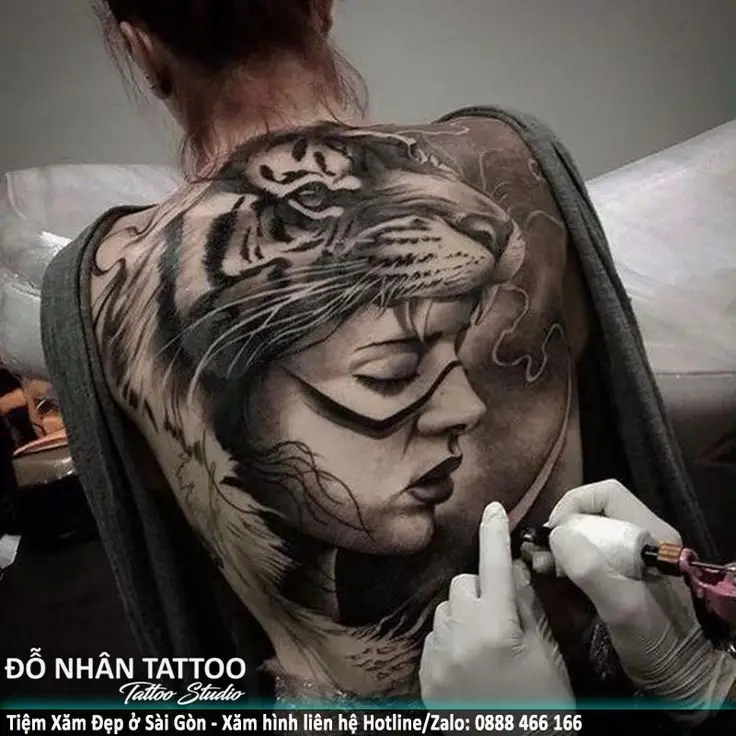 Hình Xăm Bít Lưng Đẹp Cho Nam - Khẳng Định Phong Cách 47
