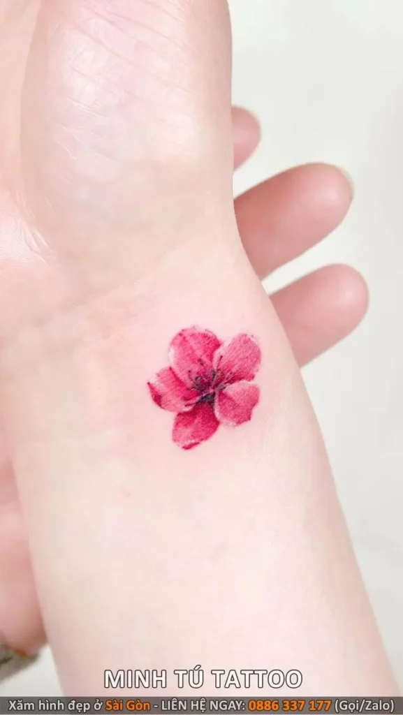 Ý Nghĩa Sâu Sắc Của Hình Xăm Cổ Tay Nữ 34