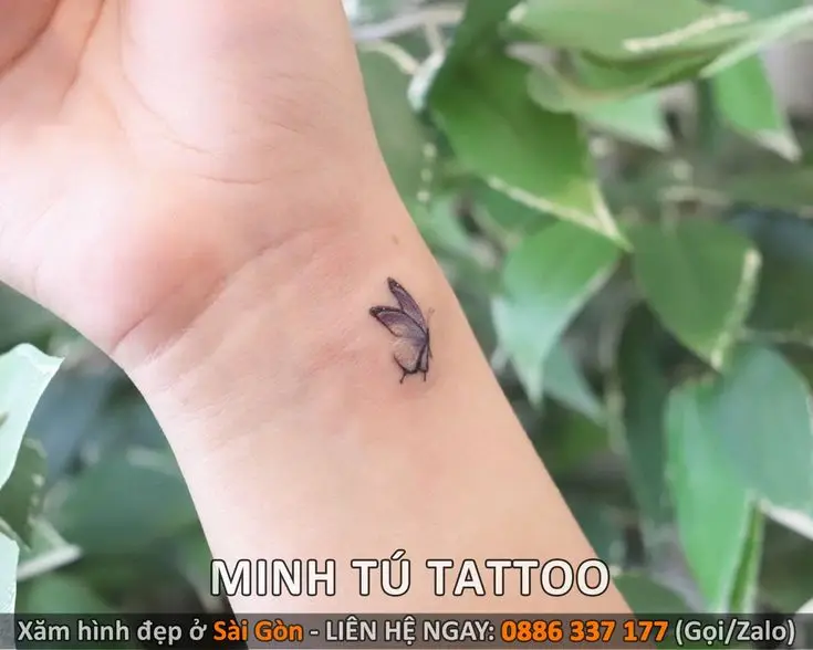 Hình Xăm Con Bướm Mini Ở Tay: Sự Dễ Thương Trong Chi Tiết 33