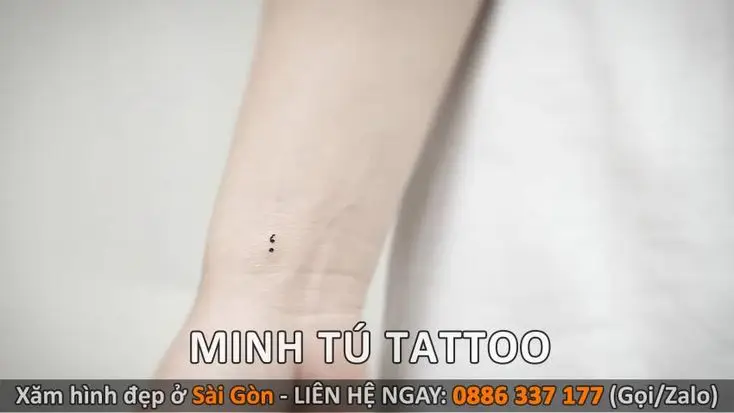 Hình Xăm Dấu Chấm Phẩy: Tính Tượng Trưng Trong Nghệ Thuật 38