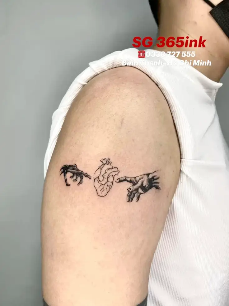 Hình xăm đẹp cho nam ở bắp tay mini: Nét nam tính tinh tế 12