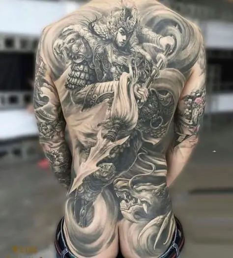 Ý Nghĩa của Hình Xăm Full Lưng 4