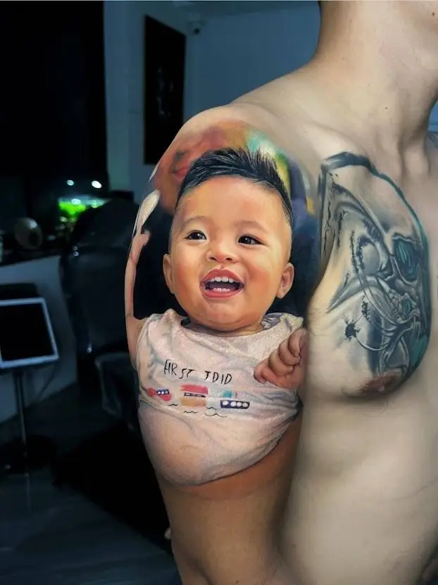 Hình Xăm Gia Đình 3 Người Mini: Kết Nối Yêu Thương Qua Nghệ Thuật 60