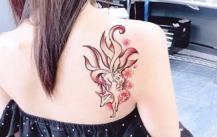 Khám Phá Hình Xăm Hồ Ly 9 Đuôi Mini: Ý Nghĩa Tâm Linh 6
