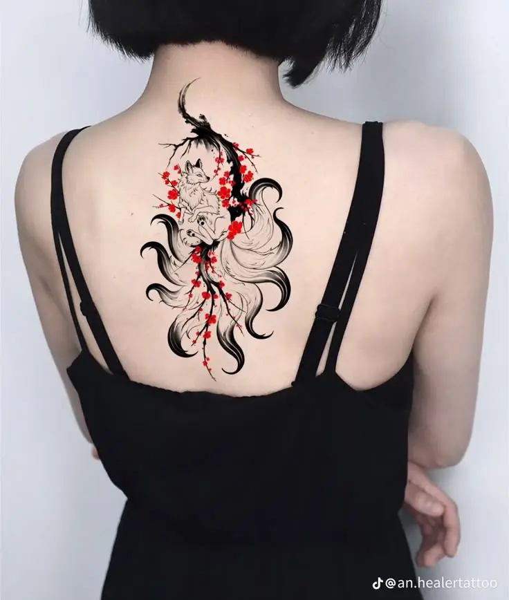 Khám Phá Hình Xăm Hồ Ly 9 Đuôi Mini: Ý Nghĩa Tâm Linh 37