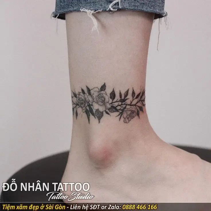 Hình Xăm Hoa Ở Ngực Cho Nữ - Tìm Kiếm Những Mẫu Xinh Xắn 4