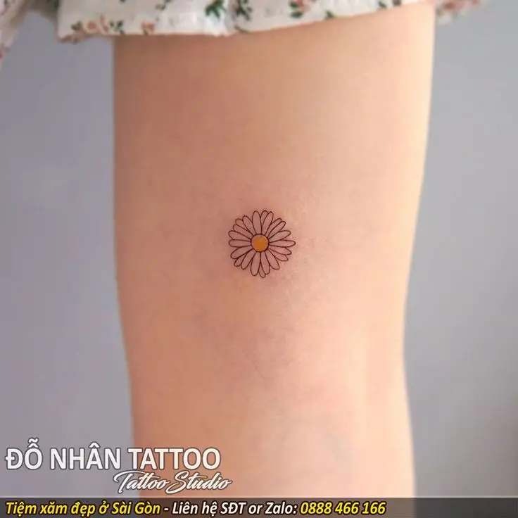 Hình Xăm Hoa Ở Ngực Cho Nữ - Tìm Kiếm Những Mẫu Xinh Xắn 58