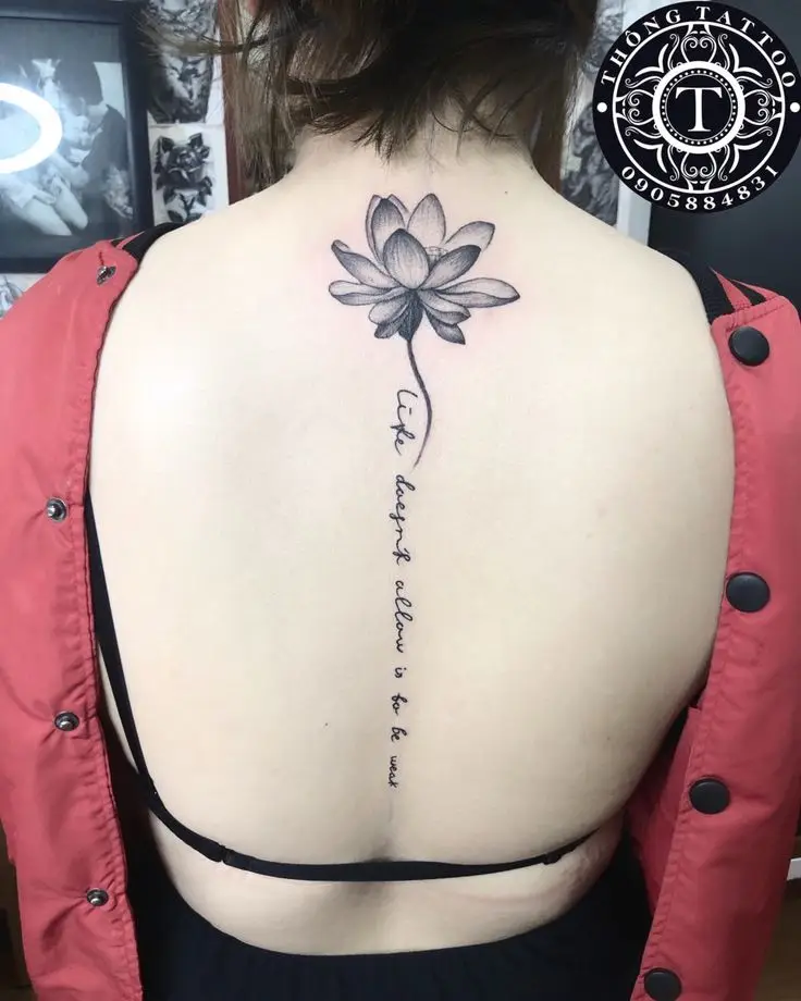 Khám Phá Hình Xăm Hoa Sen Ở Tay - Ý Nghĩa Và Thiết Kế 20