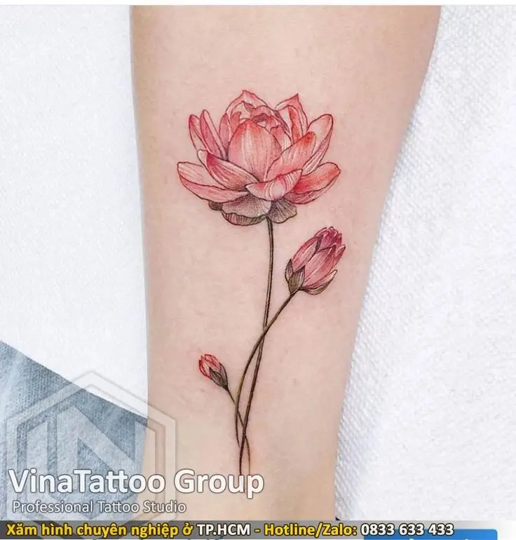 Khám Phá Hình Xăm Hoa Sen Ở Tay - Ý Nghĩa Và Thiết Kế 31