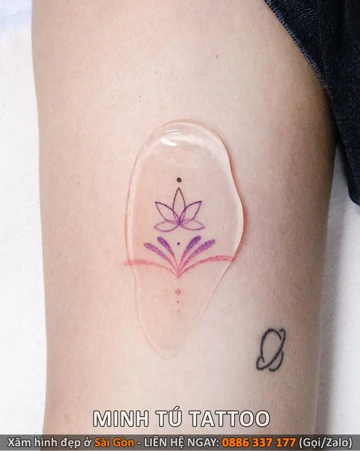 Khám Phá Hình Xăm Hoa Sen Ở Tay - Ý Nghĩa Và Thiết Kế 39