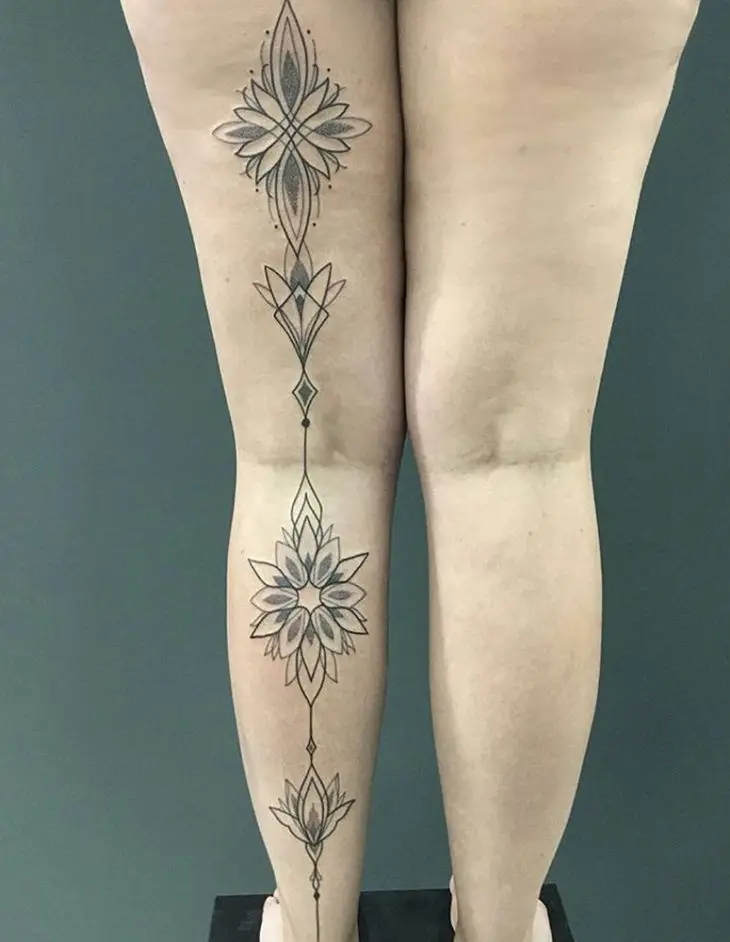 Hình Xăm Mandala Ở Chân - Nghệ Thuật Và Tâm Linh 15