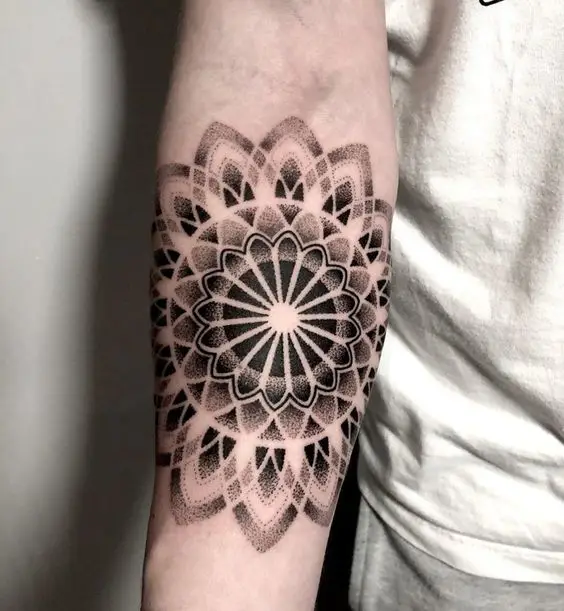 Top 50+ Hình Xăm Mandala Ở Chân Đẹp Nhất: Khám Phá Nghệ Thuật Và Tâm Linh