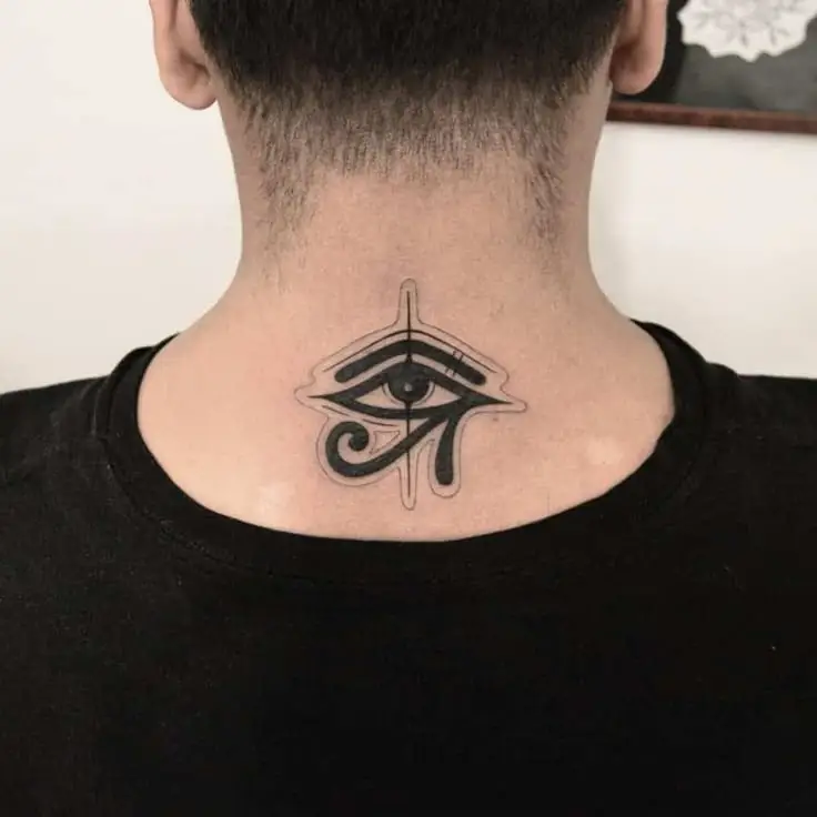 Hình Xăm Mắt Thần Horus: Ý Nghĩa Và Sự Quyến Rũ 23