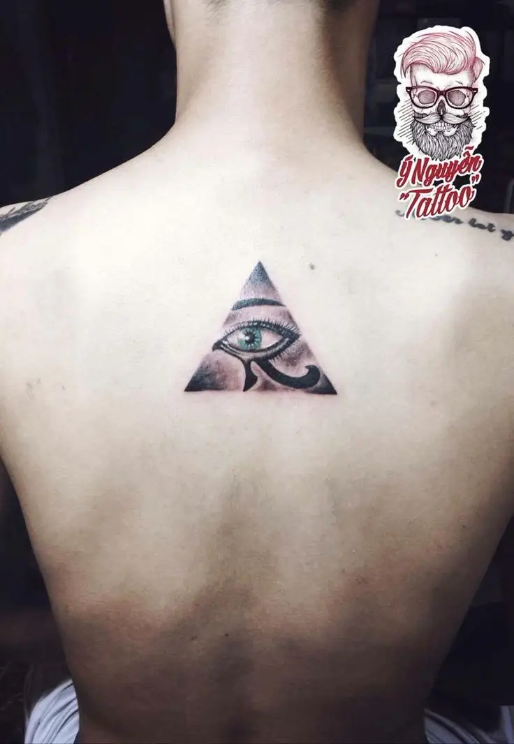 Hình Xăm Mắt Thần Horus: Ý Nghĩa Và Sự Quyến Rũ 59