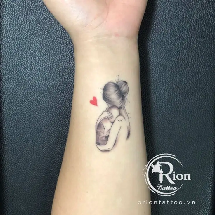 Hình Xăm Mẹ và Con Gái Mini: Kết Nối Tình Thân Thiêng Liêng 50