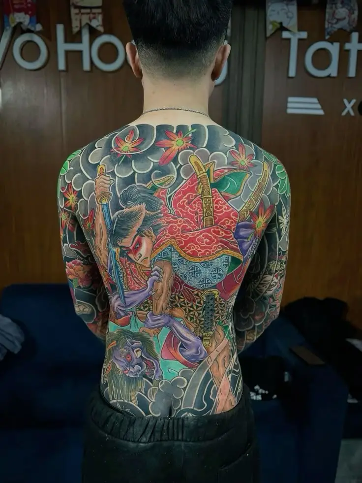 Khám phá hình xăm nửa lưng samurai ấn tượng 34