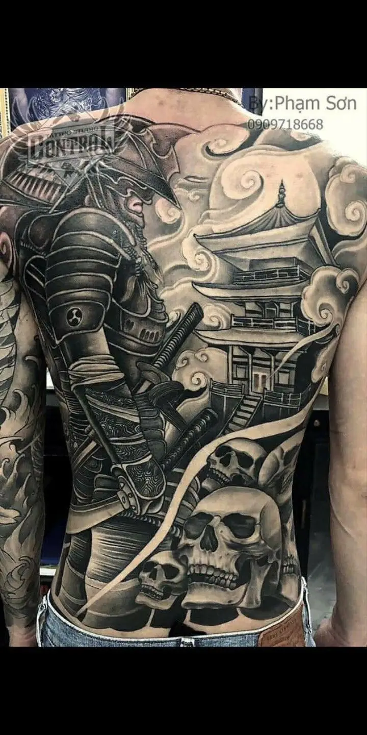 Khám phá hình xăm nửa lưng samurai ấn tượng 55