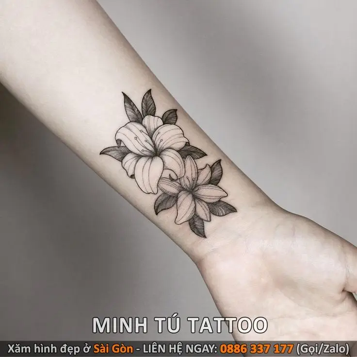 Hình Xăm Ở Cổ Tay Nữ: Tỏa Sáng Với Nét Đẹp Nhỏ Nhắn 28