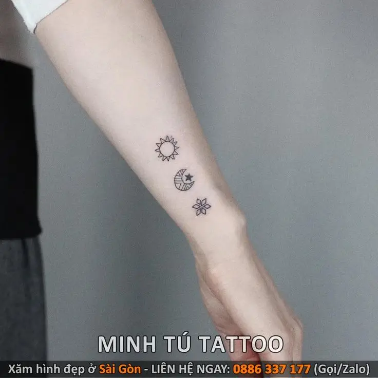 Hình Xăm Ở Cổ Tay Nữ: Tỏa Sáng Với Nét Đẹp Nhỏ Nhắn 49
