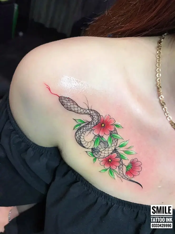 Hình Xăm Ngực Nữ Đẹp và Chất: Gợi Ý Mẫu Mới 35