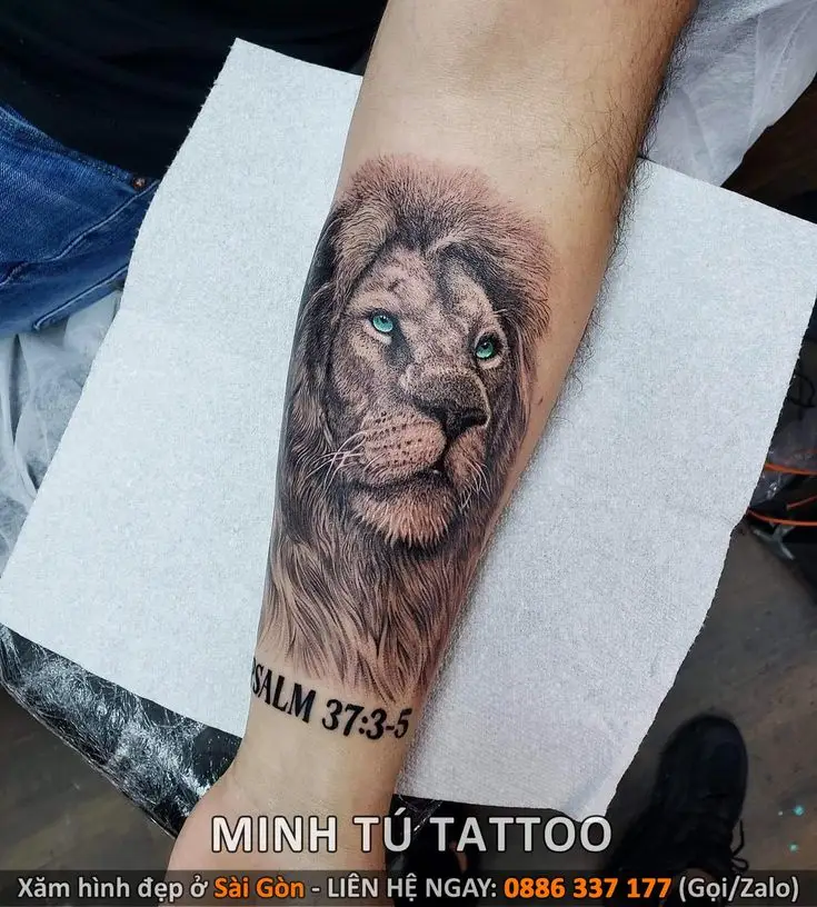 Ý nghĩa sâu sắc của hình xăm ở sườn cho nam giới 62
