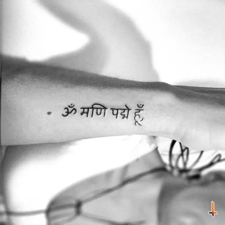Hình Xăm Om Mani Padme Hum – Ý Nghĩa Tâm Linh Và Hình Ảnh Đẹp 11
