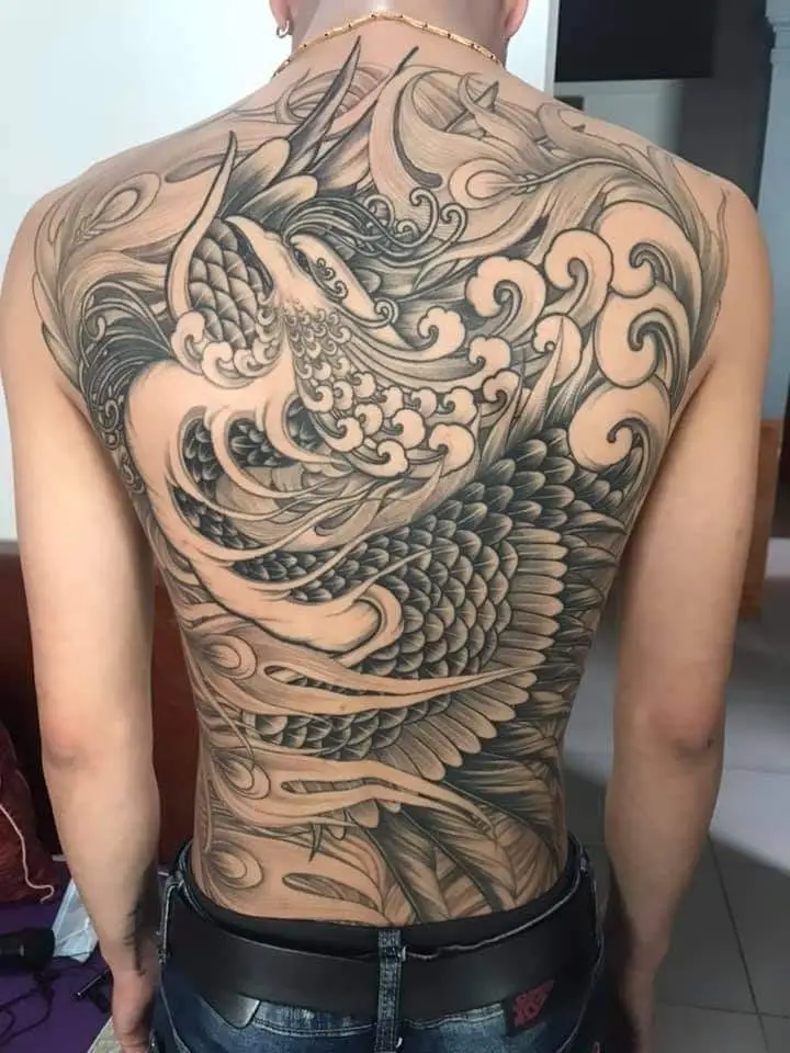 Hình xăm phượng hoàng kín lưng nam: 50 ý tưởng độc đáo 46