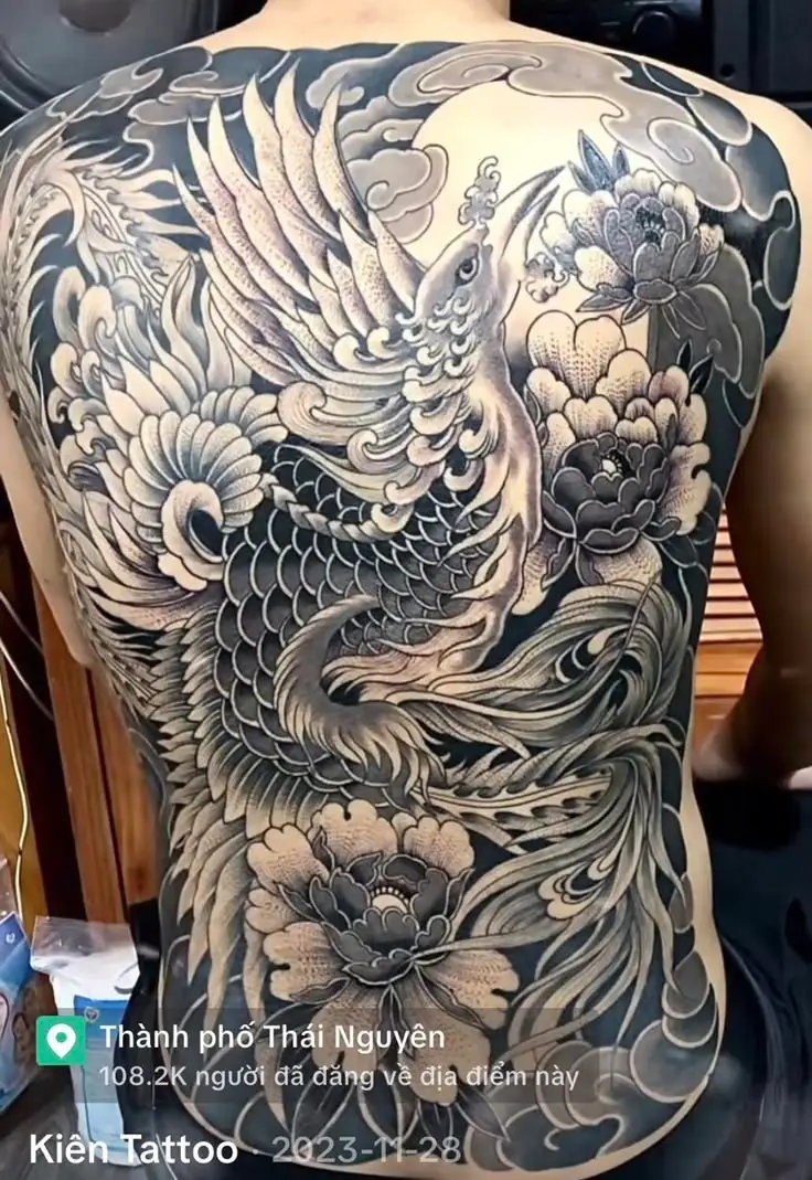 Hình xăm phượng hoàng kín lưng nam: 50 ý tưởng độc đáo 56