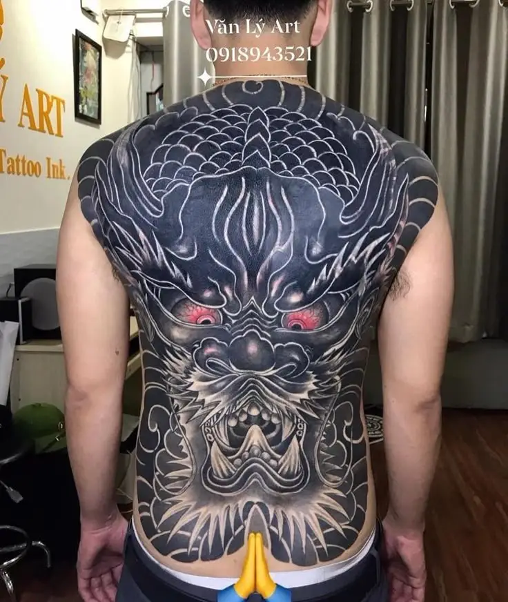 Hình xăm rồng ở ngực: 50 thiết kế táo bạo cho nam 31