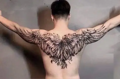 Hình xăm rồng ở ngực: 50 thiết kế táo bạo cho nam 40