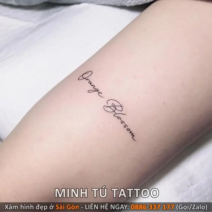 Quyến rũ với hình xăm chữ ở đui cho nữ: 50 ý tưởng lôi cuốn 30