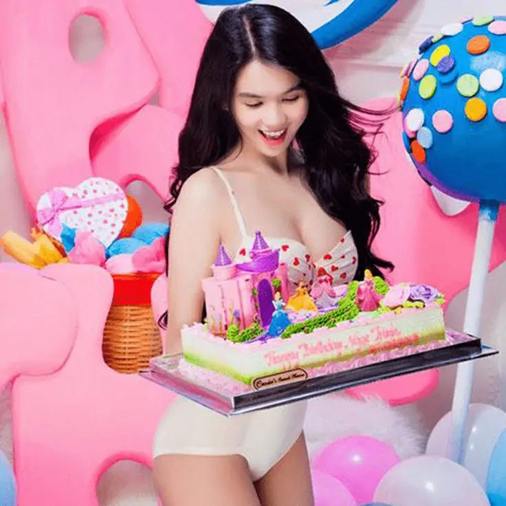 Thiệp Chúc Mừng Sinh Nhật Con Gái Yêu - Ý Tưởng Độc Đáo 35