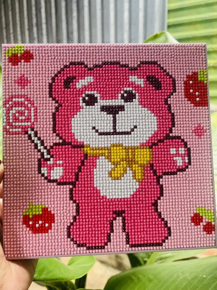 Tranh Tô Màu Gấu Dâu - Hình Ảnh Dễ Thương Cho Bé 30