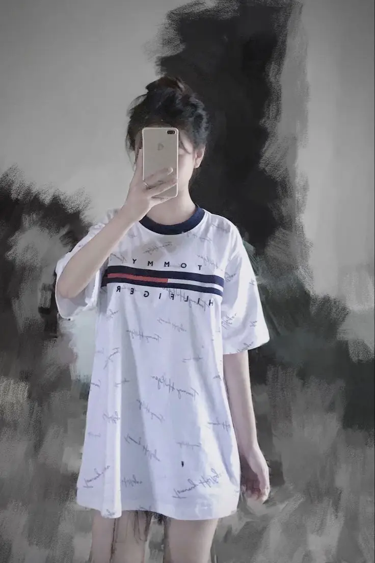 Trước Gương Ảnh Gái K10 Che Mặt - Sự Huyền Bí Trong Hình Ảnh 11