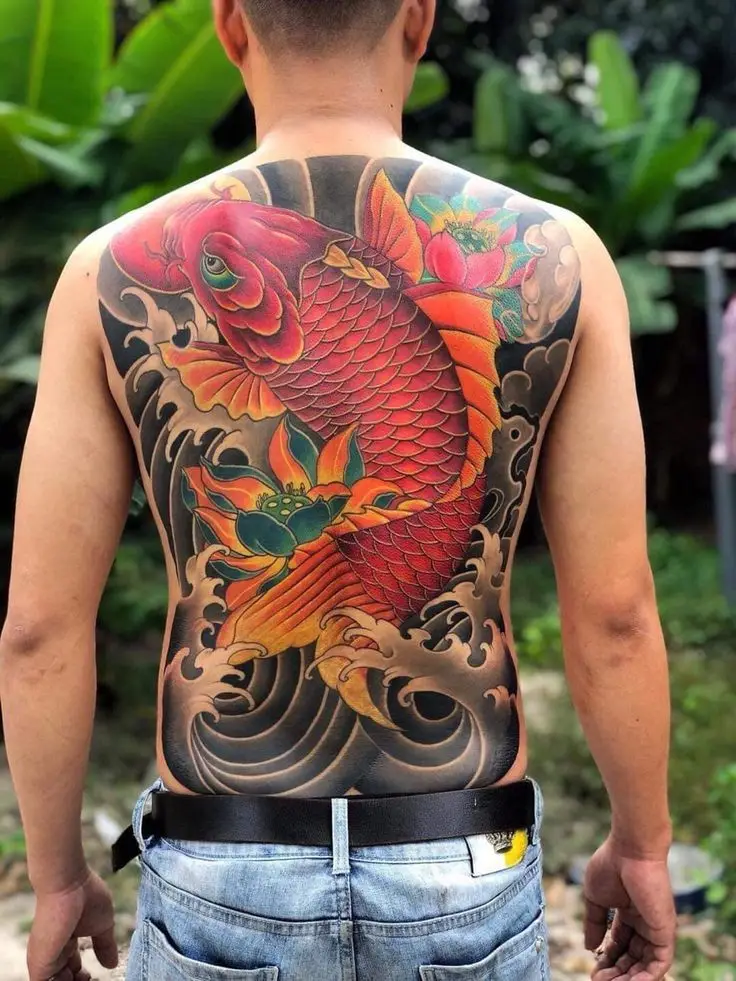 Hình Xăm Cá Chép Full Lưng Đẹp và Ý Nghĩa 9