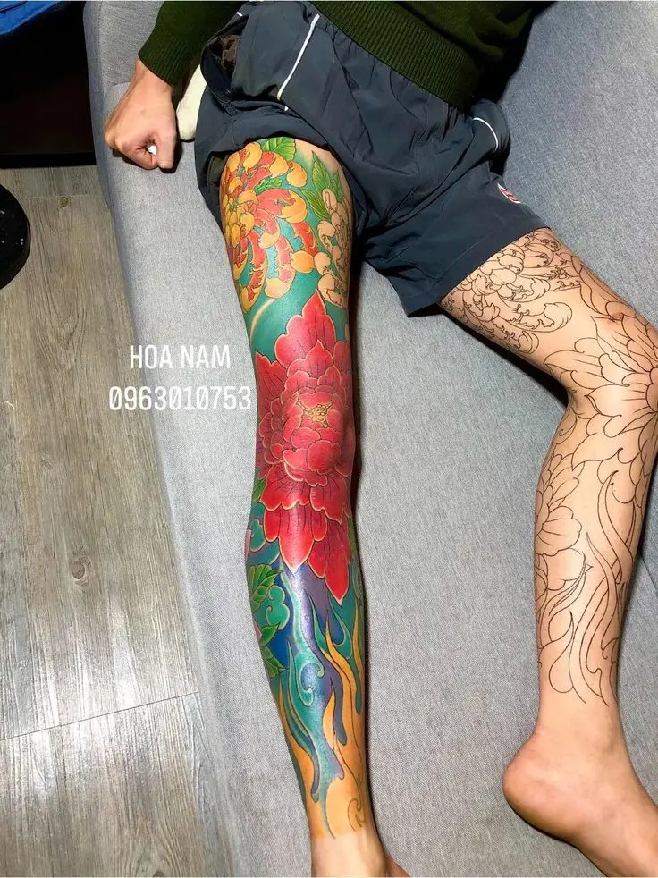 Xăm Full Chân Hoa Mẫu Đơn: Sắc Đẹp Và Tình Yêu 10